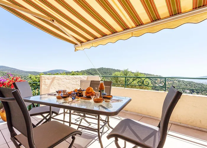 Village De Silhouette-1 By Interhome Apartment